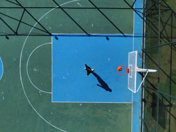 Revving Up Speed: How High-Altitude Training Boosts Elite Road Cyclists' Performance