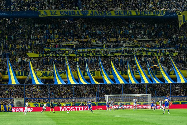 Game-Changing Tactics: Mastering Opponent Analysis for Crucial Football League Clashes