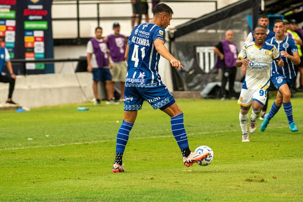 Hydration Secrets: Boosting Cognitive Performance in Esports Athletes